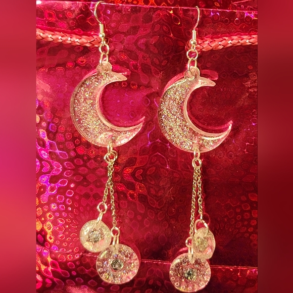 Sparkle Moon Dangle Resin Earrings - Picture 3 of 4